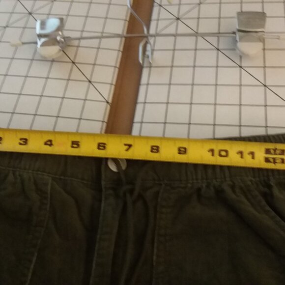 Olive green fine wale corduroy pants - Picture 5 of 13